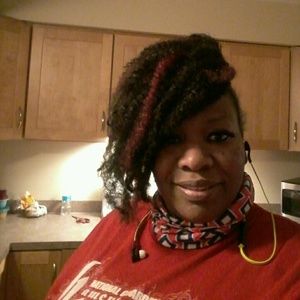 Meet your Posher, Tina